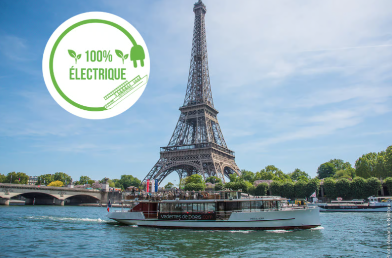 Paris Fast-Access Seine River Cruise from Eiffel Tower