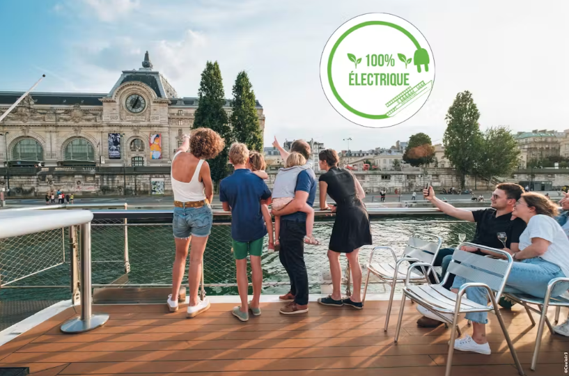 Seine River Family Cruise with Live Guide